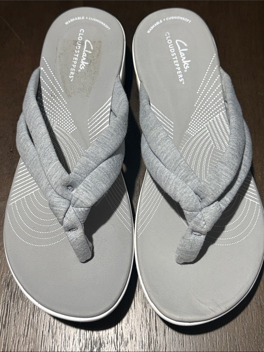 Clarks Arla Kaylie Gray Cloudsteppers Padded Thong Sandals
